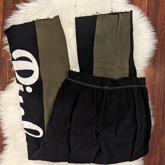 PINK Victoria's Secret Wide Leg Sweatpants Green and Black, White Script Print - Picture 2 of 2